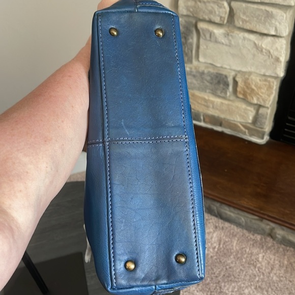 Nino Bossi NWOT Blue Distressed Leather Satchel - Picture 15 of 16